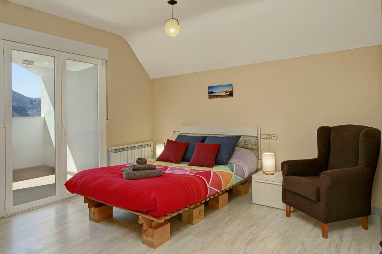 Atico Con Chimenea En Sierra Nevada-Gueejar Sierra Apartment Ngoại thất bức ảnh