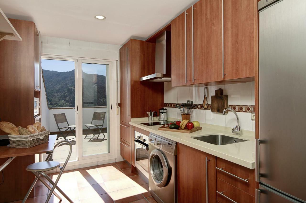 Atico Con Chimenea En Sierra Nevada-Gueejar Sierra Apartment Ngoại thất bức ảnh